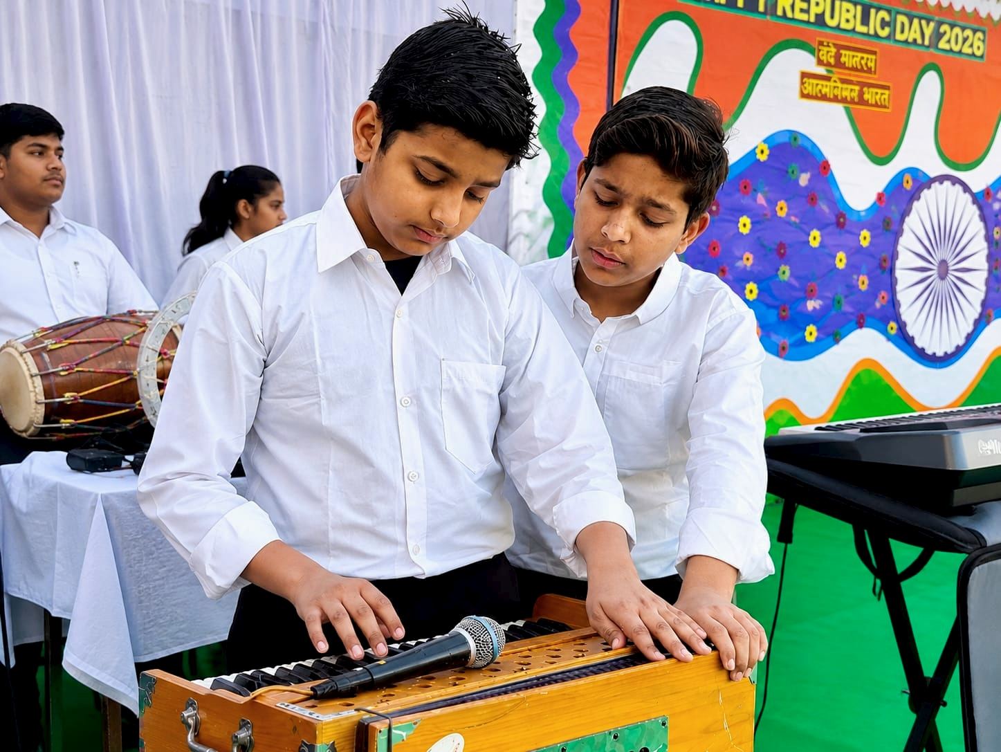 Harmonium Duet